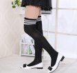 Calcetines altos calientes de las mujeres de rayas atractivas de la venta caliente - Negro