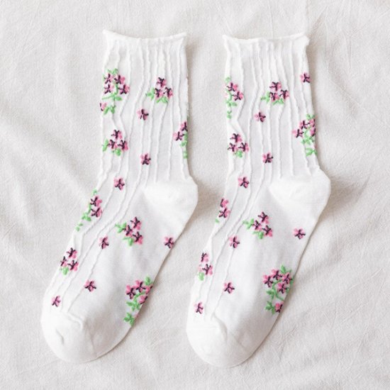 1 Pcs New Style Women\'s Small Floral Middle Tube Socks - White