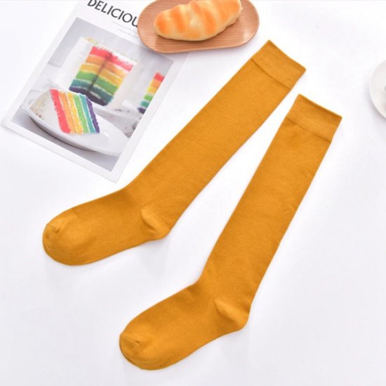 Calcetines de algodón de color sólido hasta la rodilla para mujer de 1 pieza - Amarillo