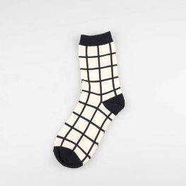 1 paire de chaussettes pour hommes à rayures verticales en treillis classique noir blanc